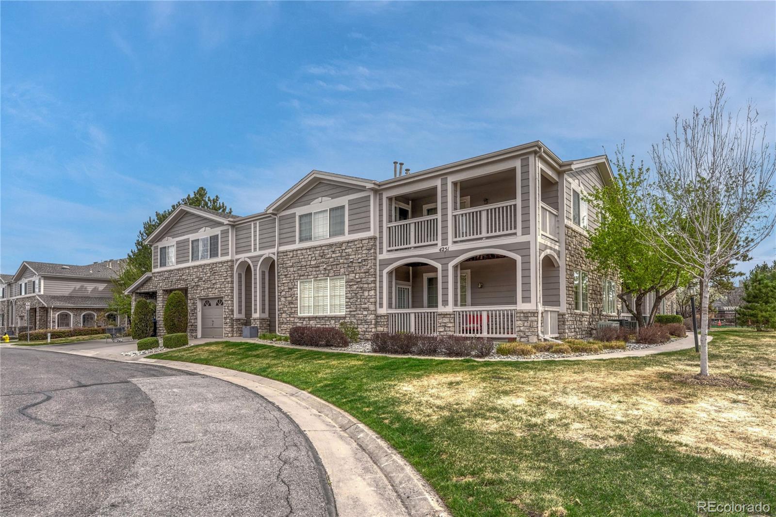 4251 S Blackhawk Circle Aurora CO 80014