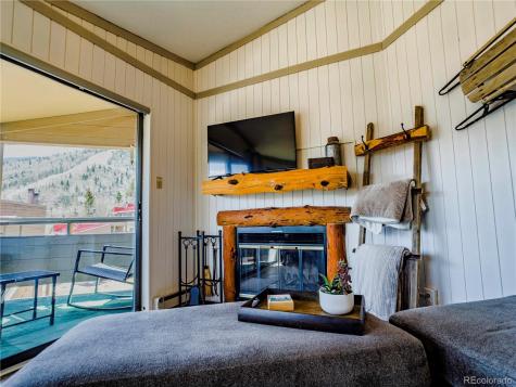 1420 Panadero Avenue La Veta CO 81055