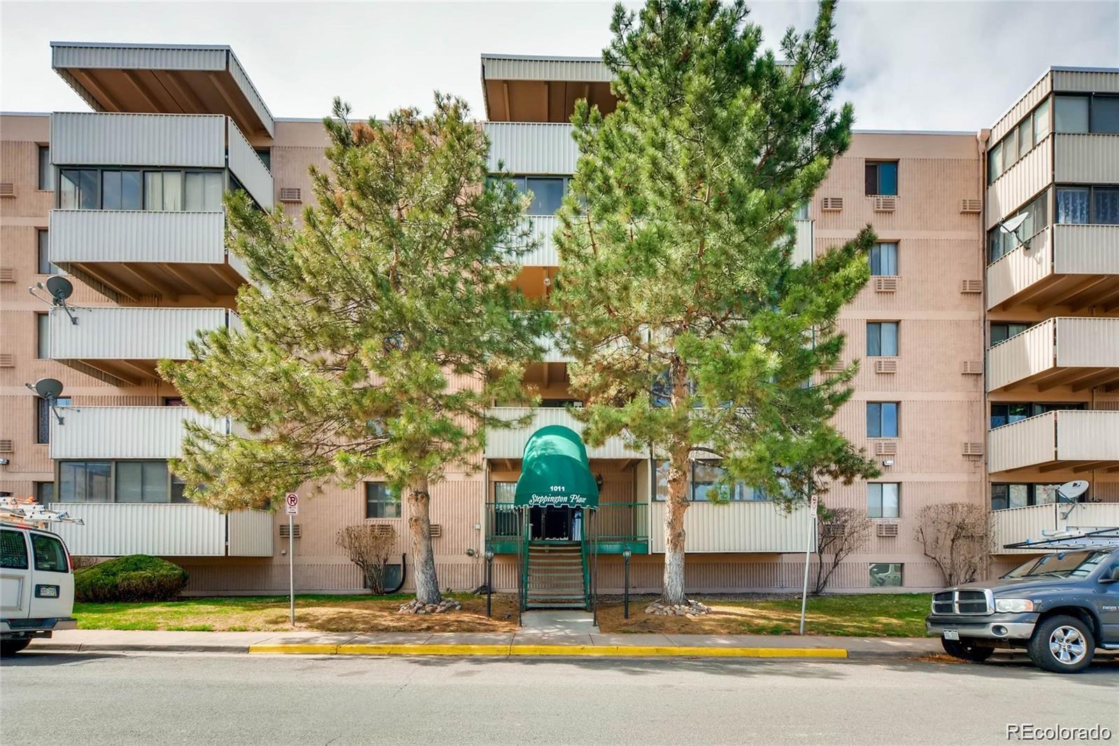 1011 S Ironton Street Aurora CO 80012