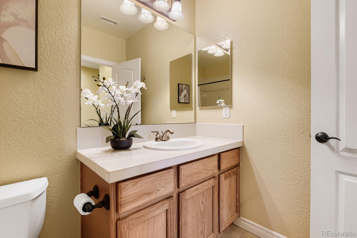 9421 Viaggio Way Highlands Ranch CO 80126
