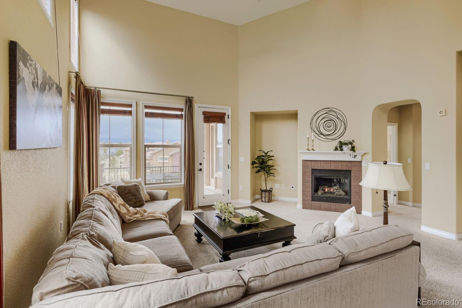 9421 Viaggio Way Highlands Ranch CO 80126