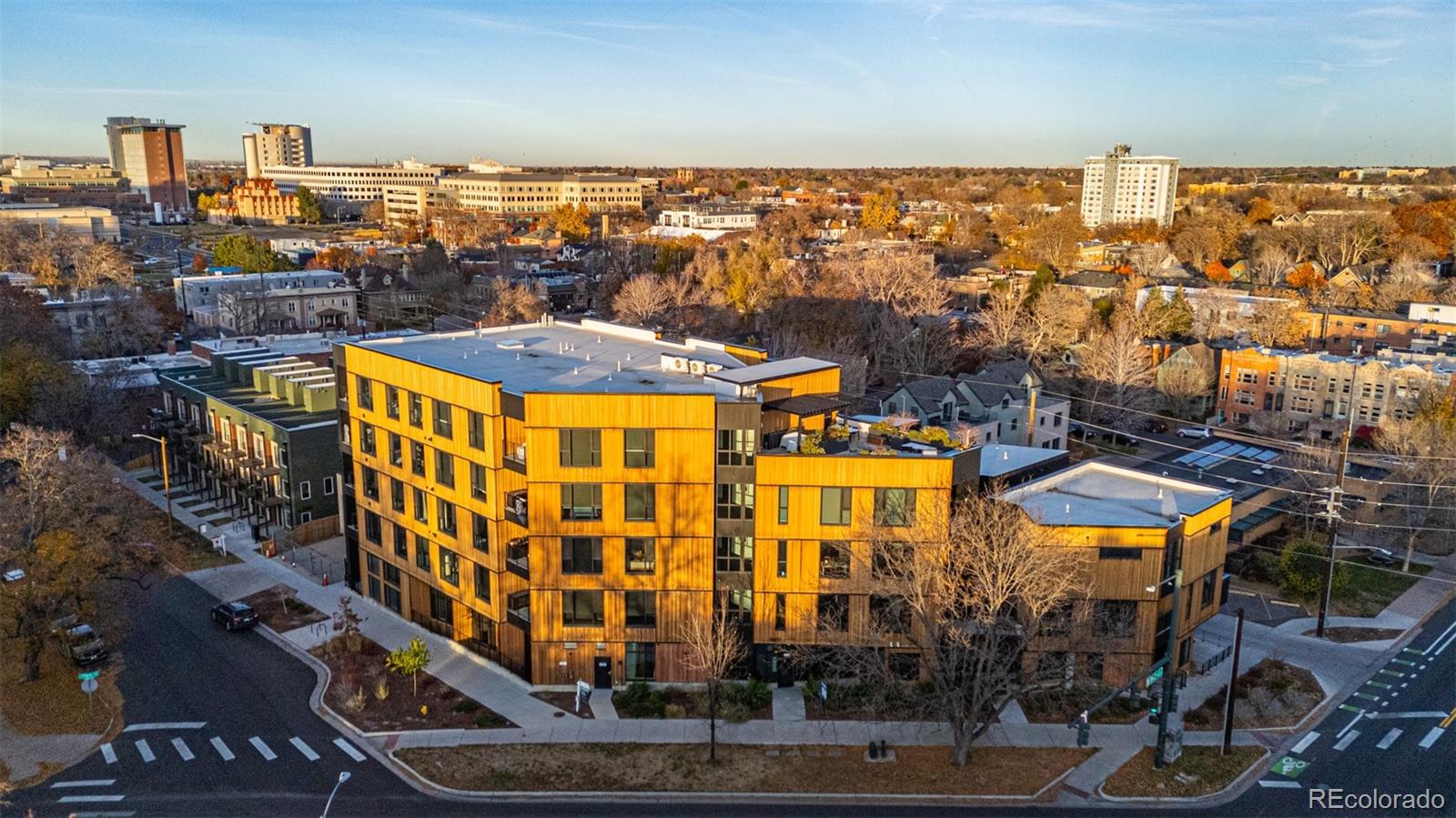 Denver CO, 1601 Park Avenue, Unit 106