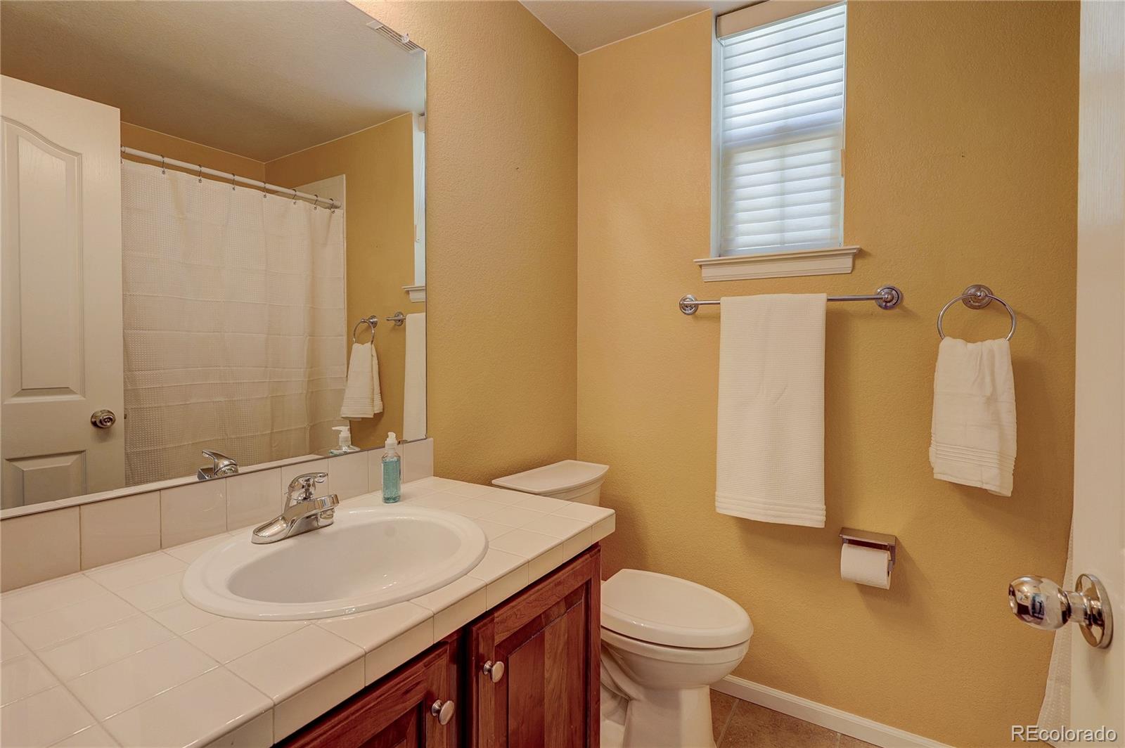 10556 Graymont Lane Highlands Ranch CO 80126
