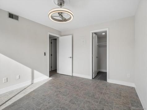 5250 S Huron Way Littleton CO 80120