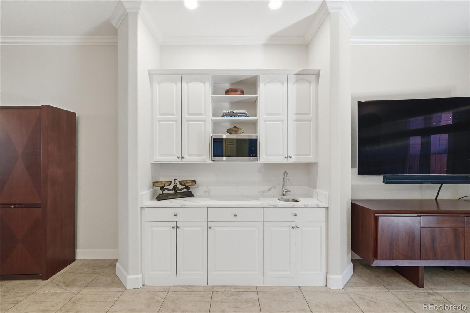 258 S Monroe Street Denver CO 80209
