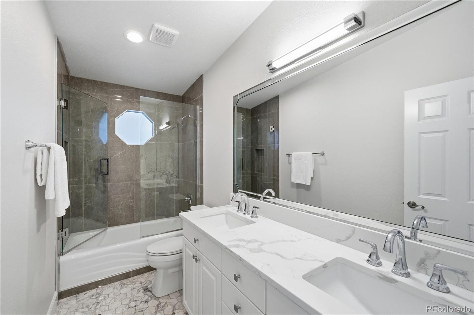 258 S Monroe Street Denver CO 80209