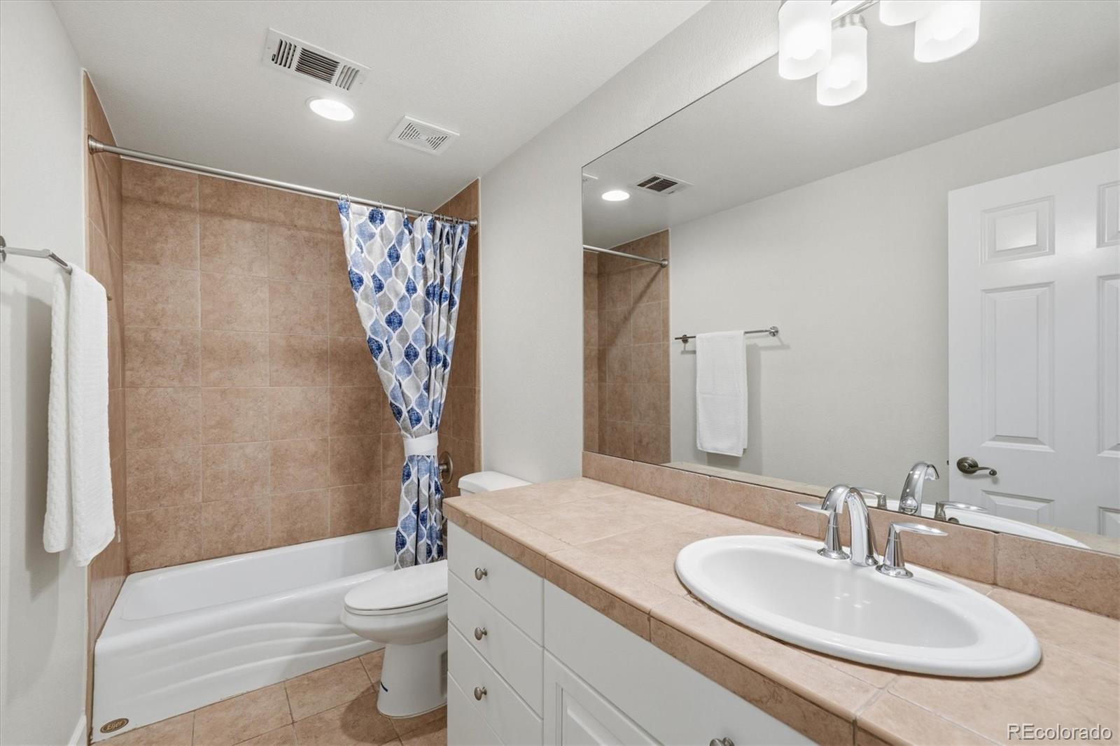 258 S Monroe Street Denver CO 80209
