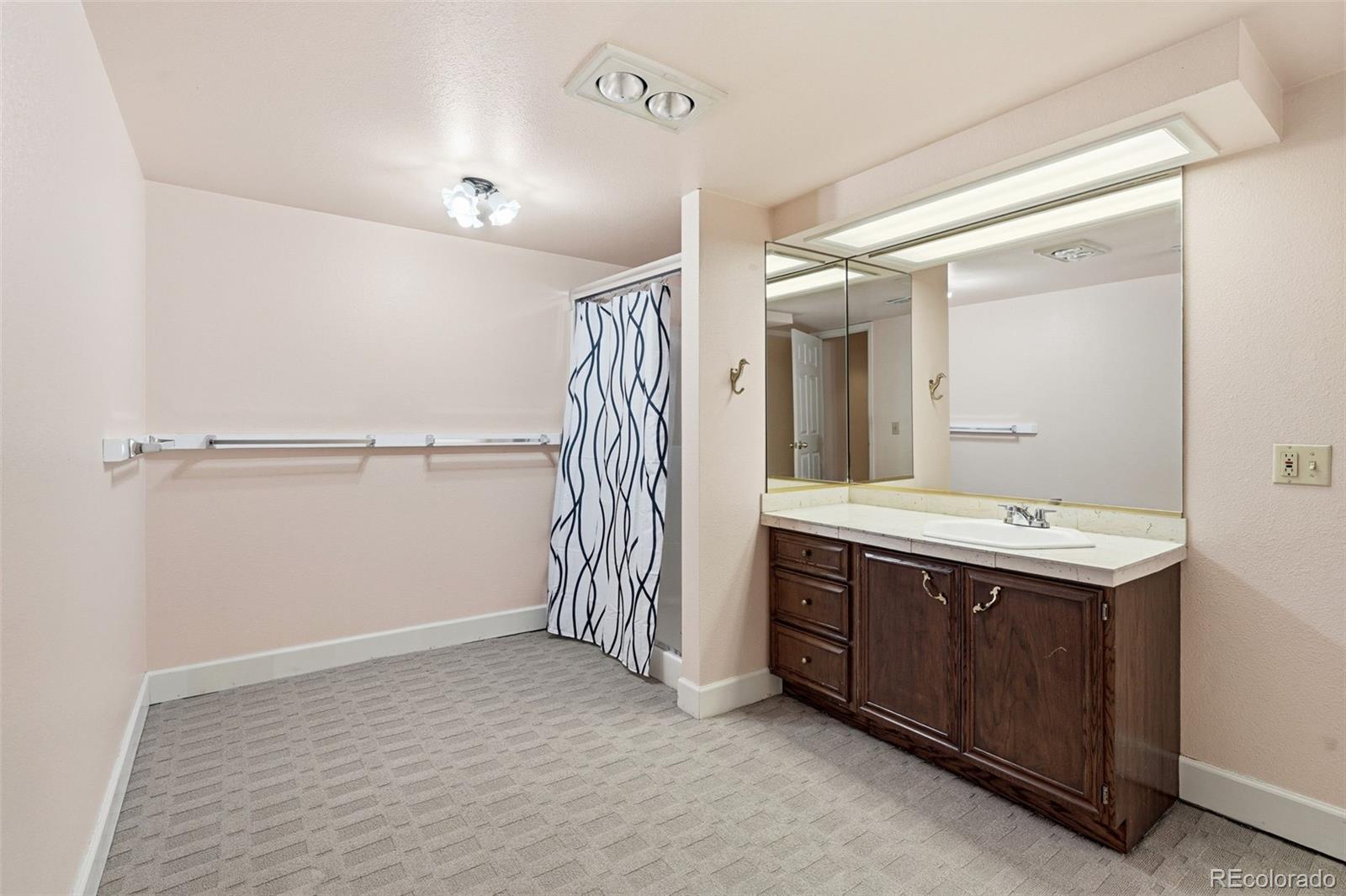 4675 S Yosemite Street Denver CO 80237