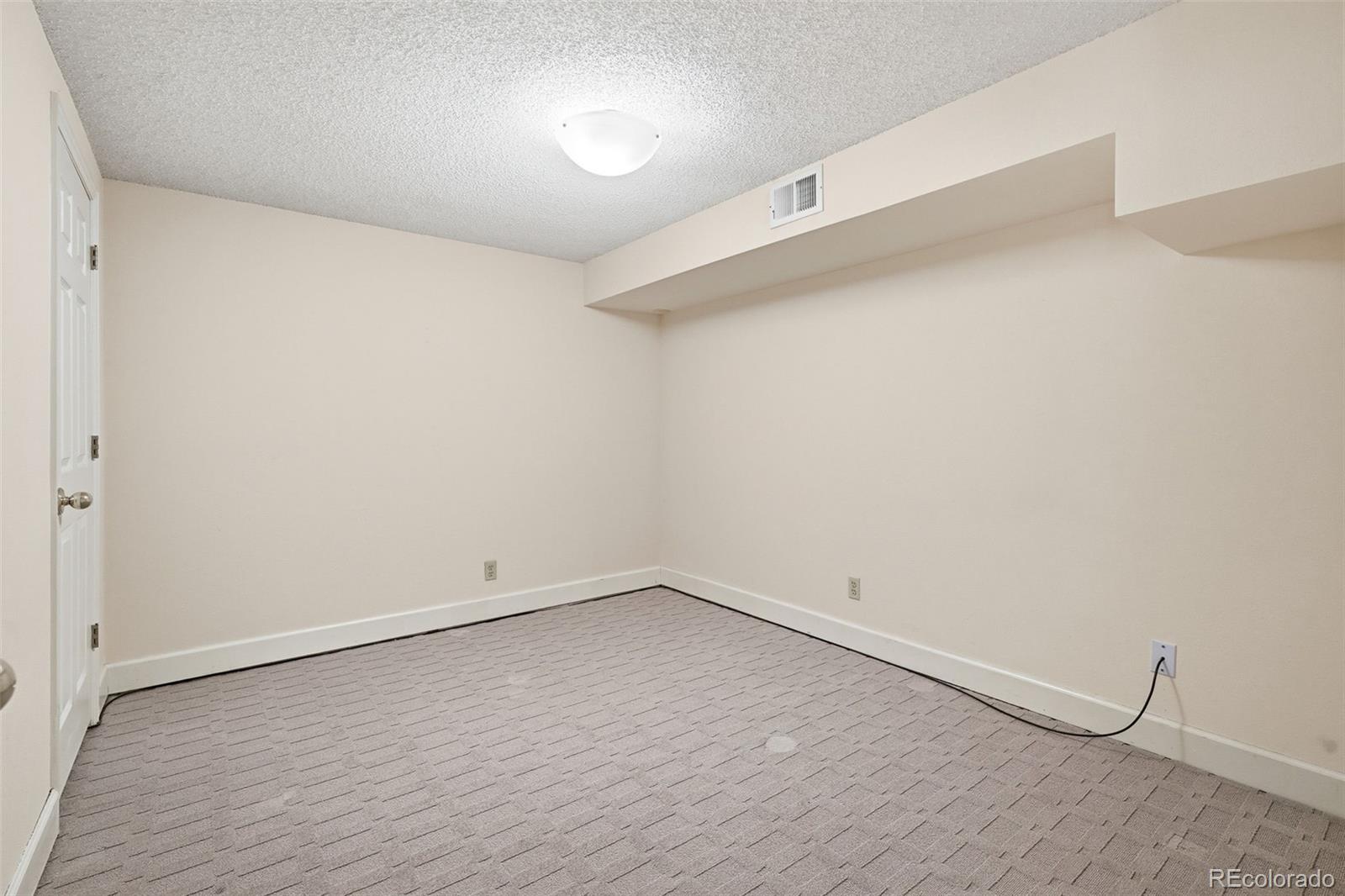 4675 S Yosemite Street Denver CO 80237