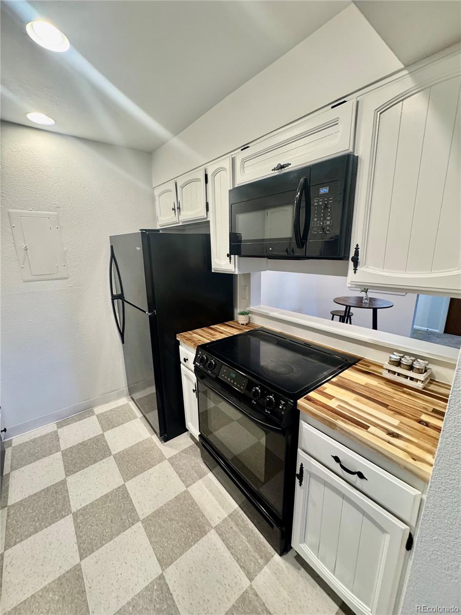 14224 E 1st Drive Aurora CO 80011