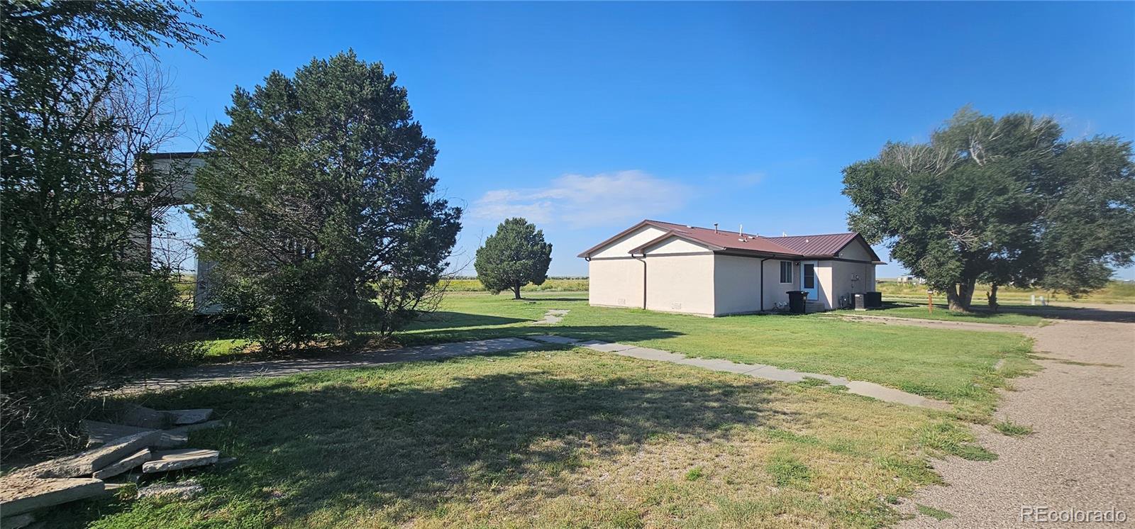 708 W 1st Avenue Kit Carson CO 80825