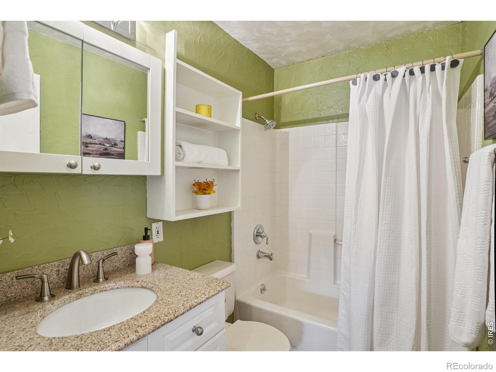 6321 Oak Court Arvada CO 80004