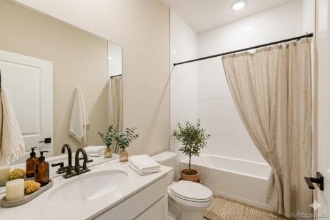 15343 W 68th Loop Arvada CO 80007