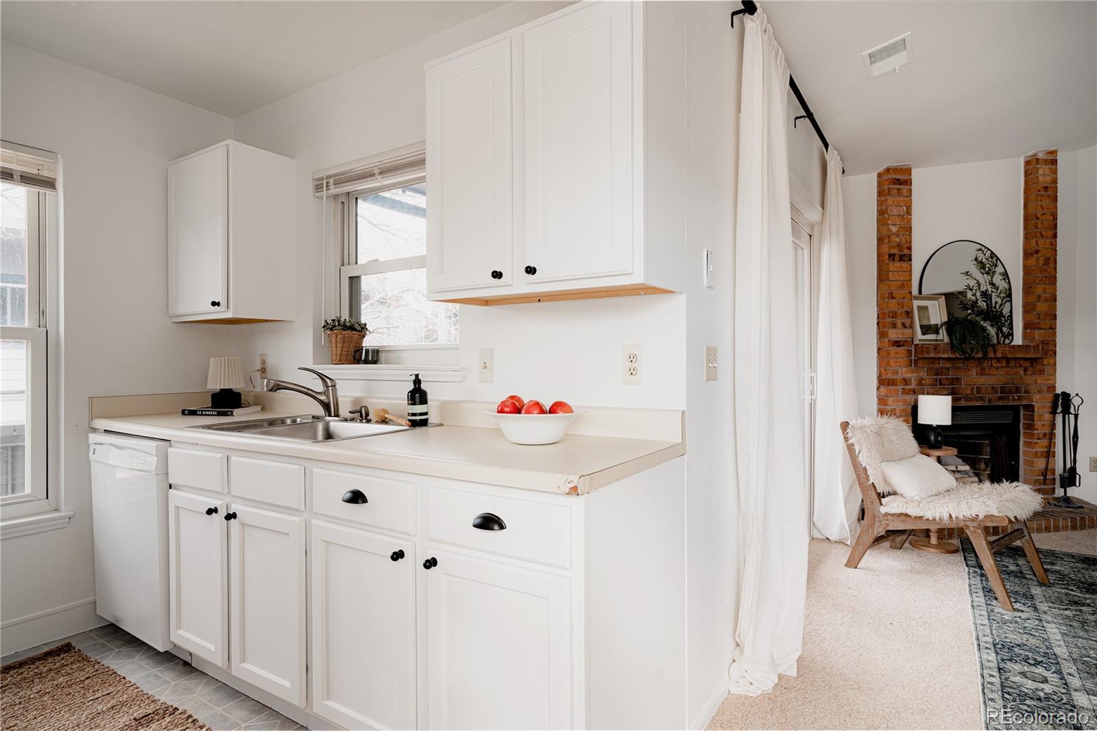 8045 W Eastman Place Lakewood CO 80227