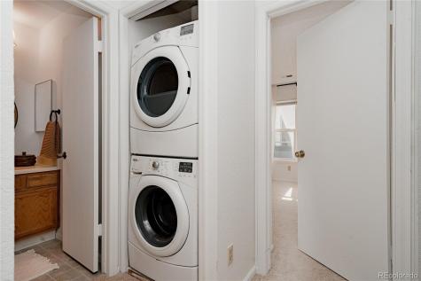 8045 W Eastman Place Lakewood CO 80227