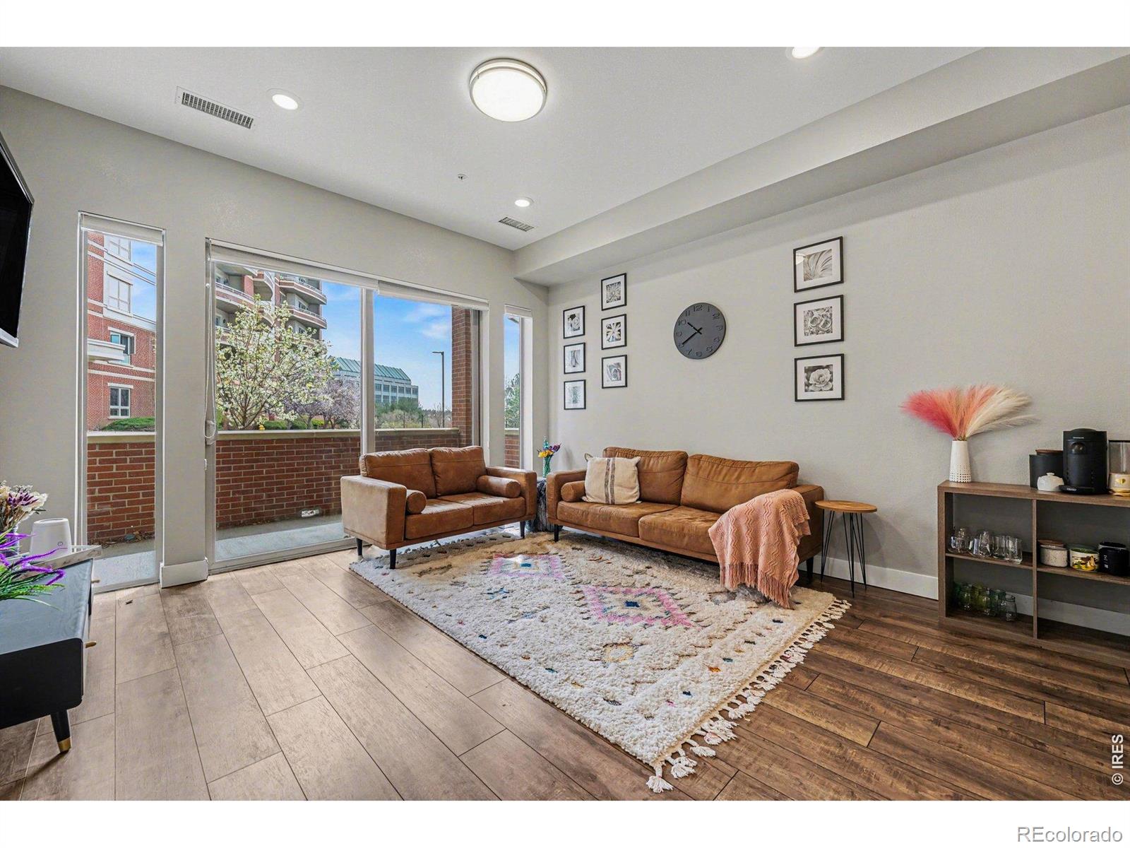 4885 S Monaco Street Denver CO 80237