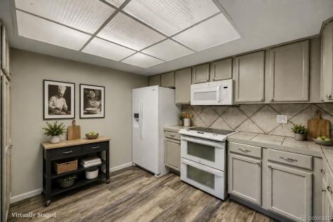 2181 S Victor Street Aurora CO 80014