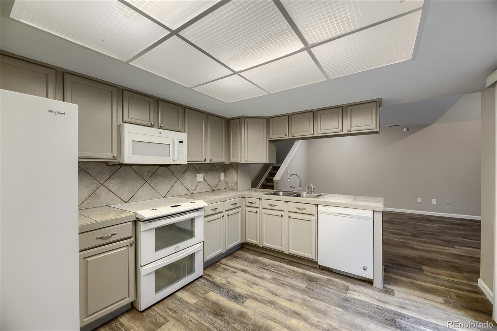2181 S Victor Street Aurora CO 80014