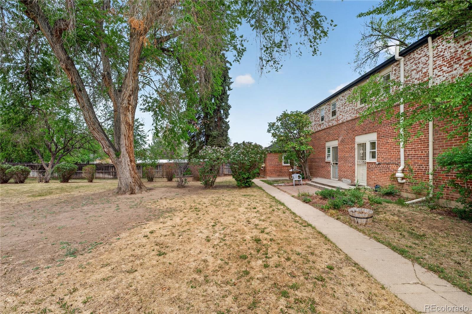 1165 Krameria Street Denver CO 80220