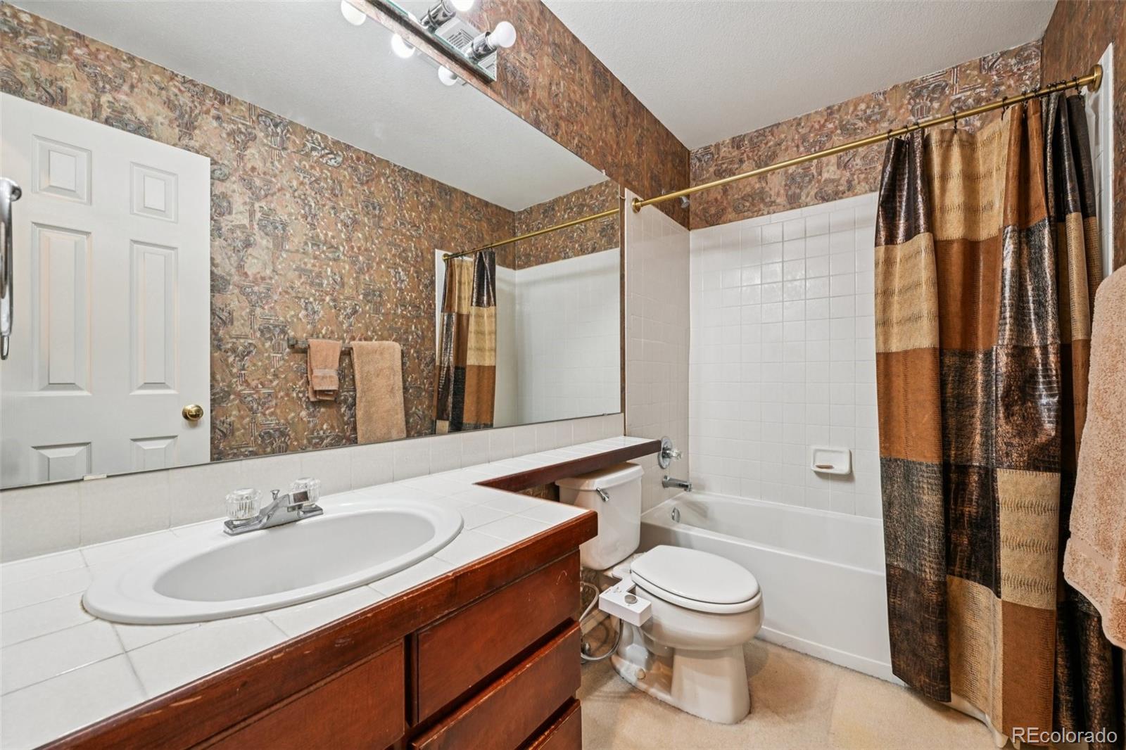 13527 W 63rd Way Arvada CO 80004
