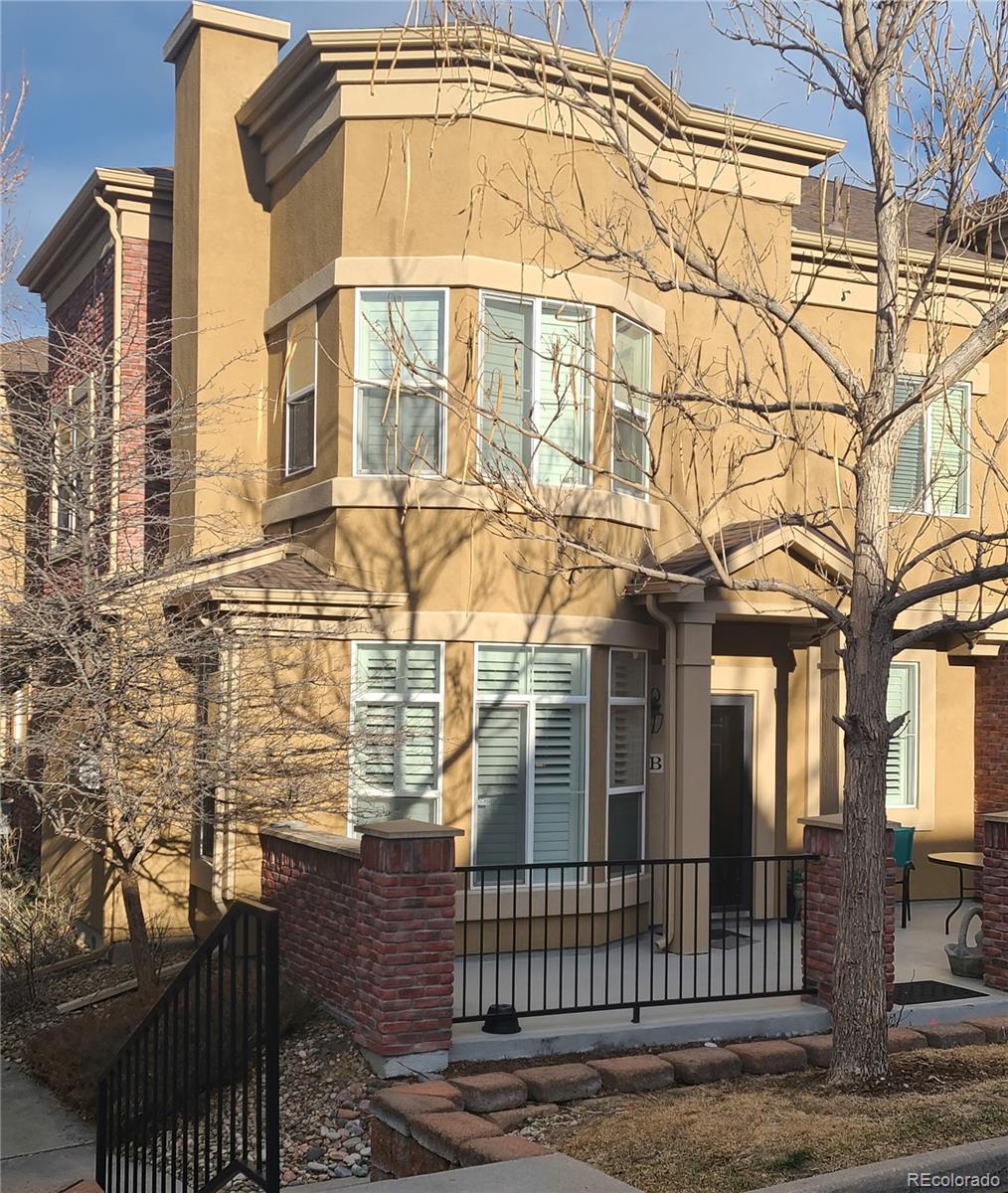 9492 Cedarhurst Lane Highlands Ranch CO 80129