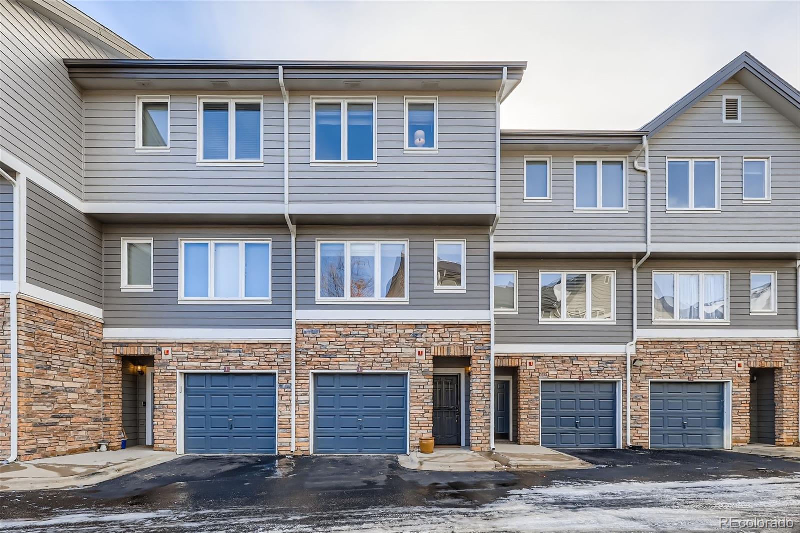 2943 W Riverwalk Circle Littleton CO 80123