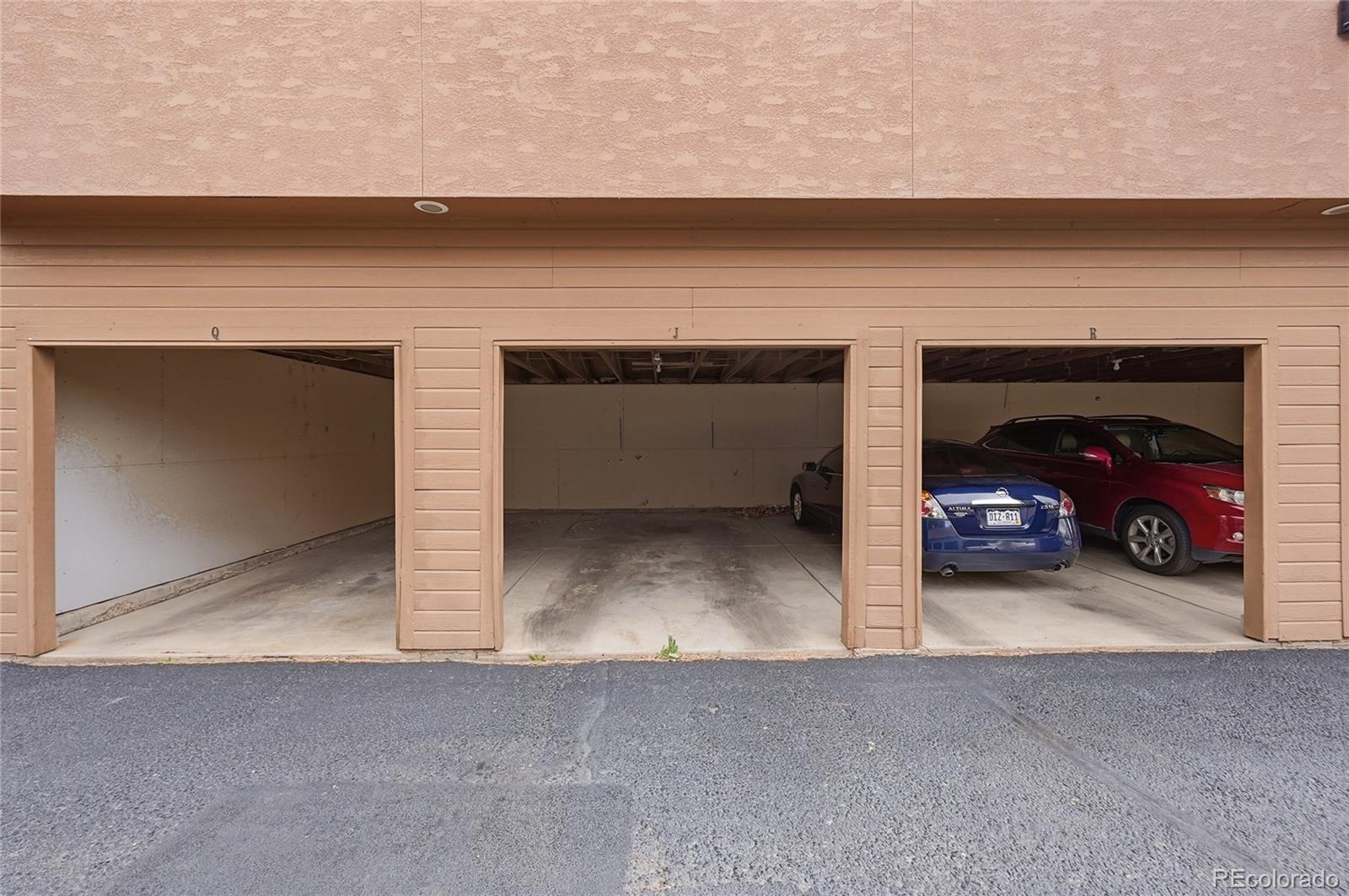8910 Fox Drive Thornton CO 80260
