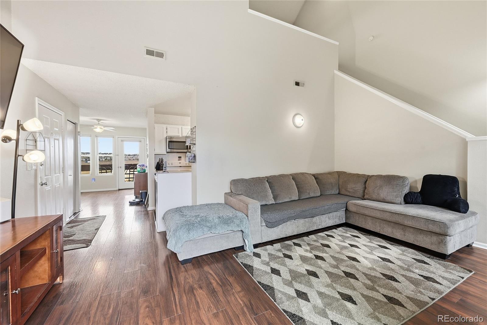 8910 Fox Drive Thornton CO 80260