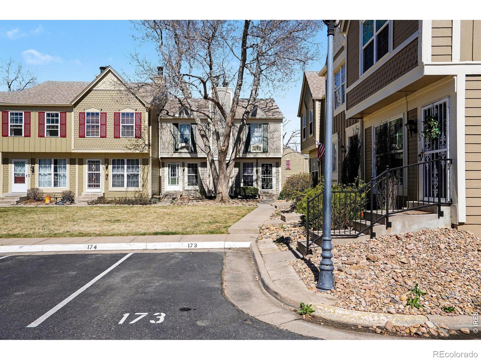 1811 S Quebec Way Denver CO 80231