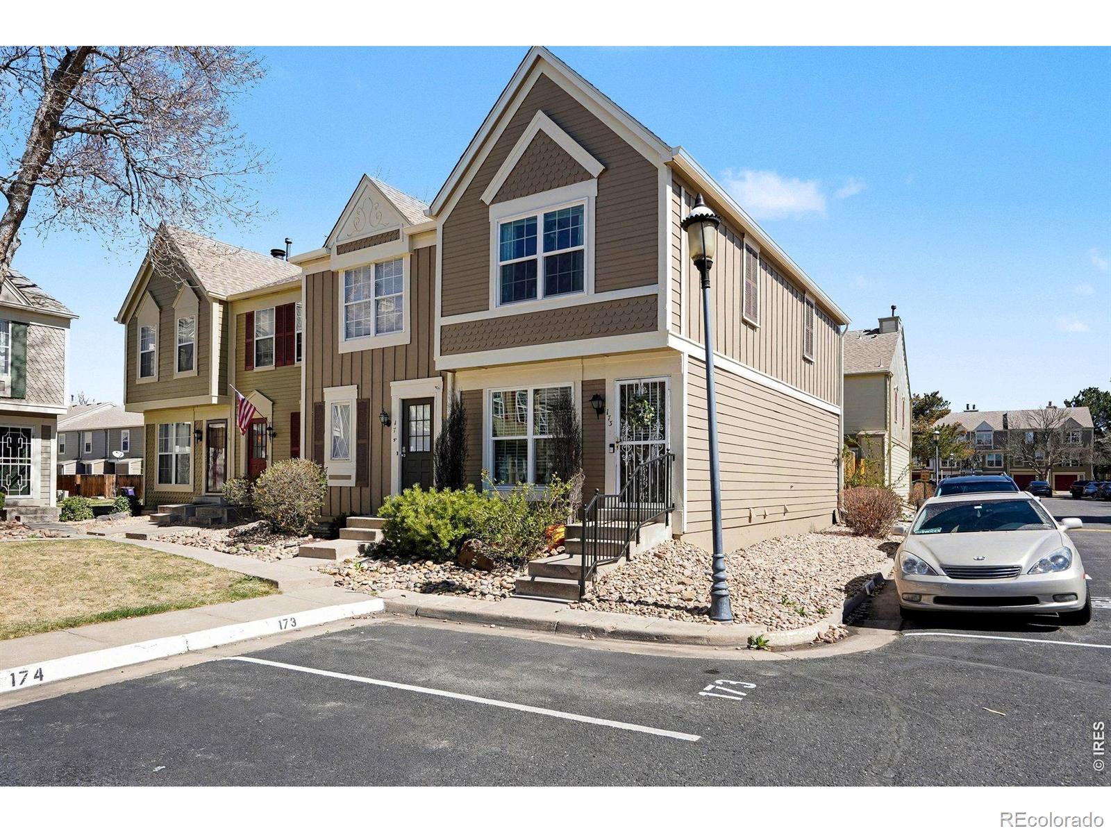 1811 S Quebec Way Denver CO 80231