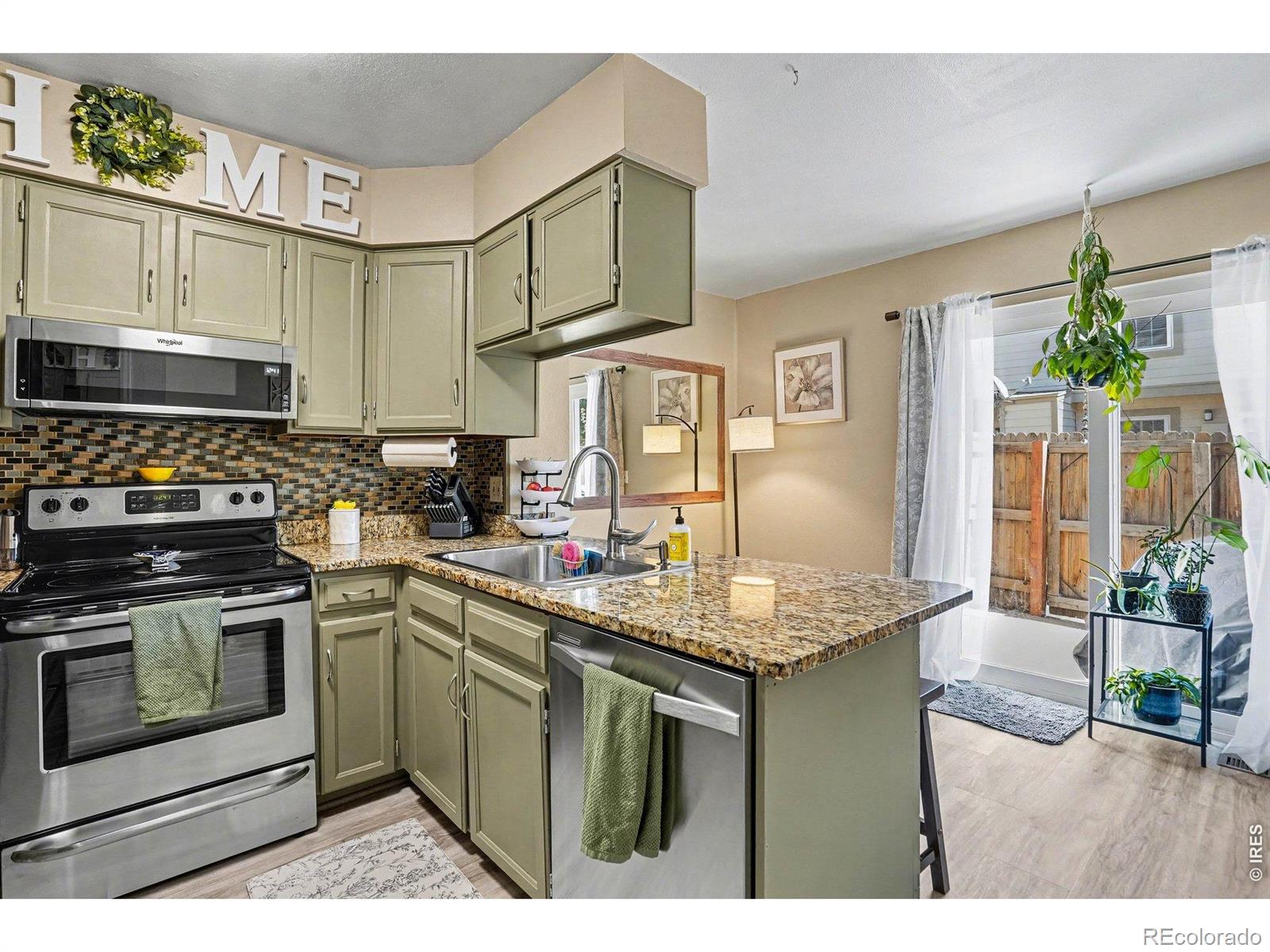 1811 S Quebec Way Denver CO 80231