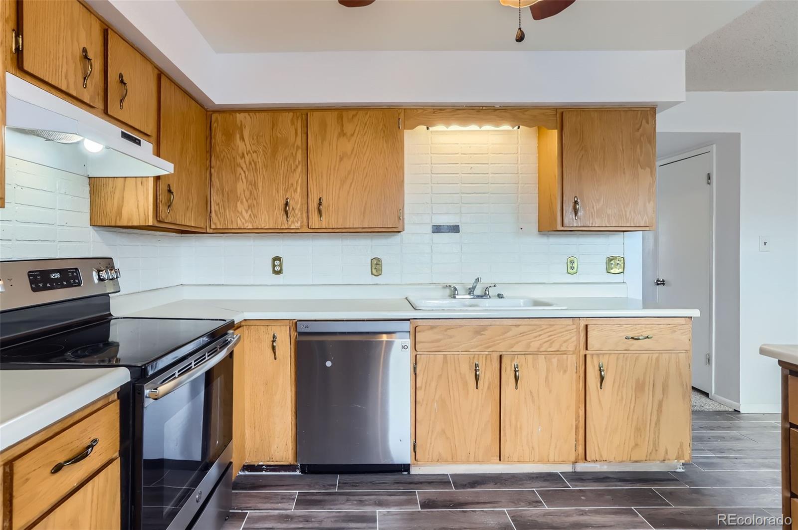 8613 Santa Fe Drive Thornton CO 80260