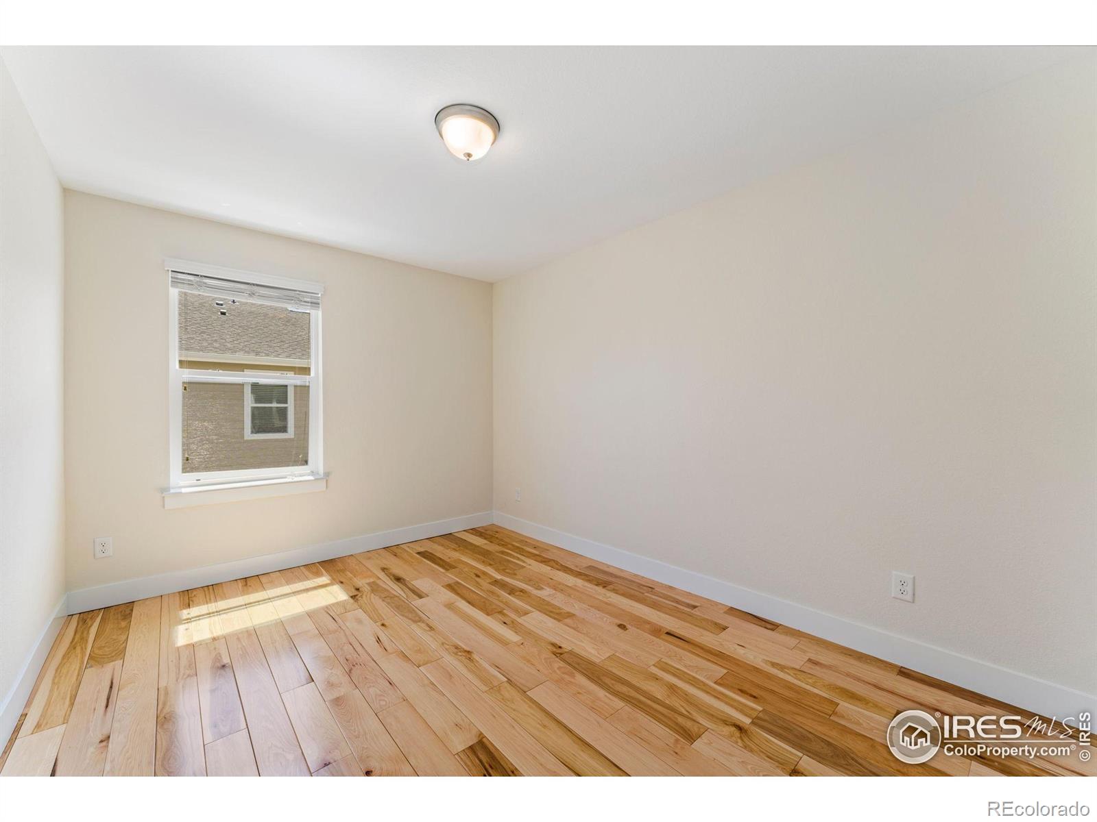 671 Robert Street Longmont CO 80503