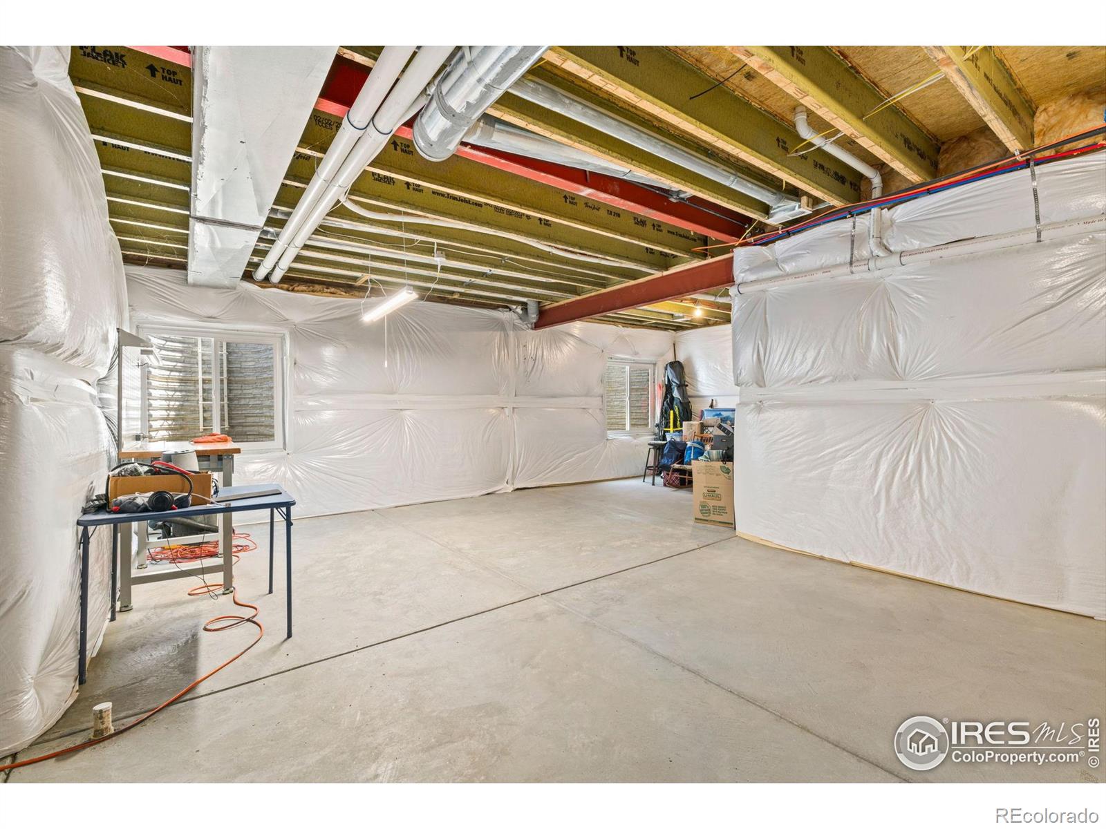 671 Robert Street Longmont CO 80503