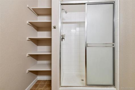 8354 S Holland Way Littleton CO 80128