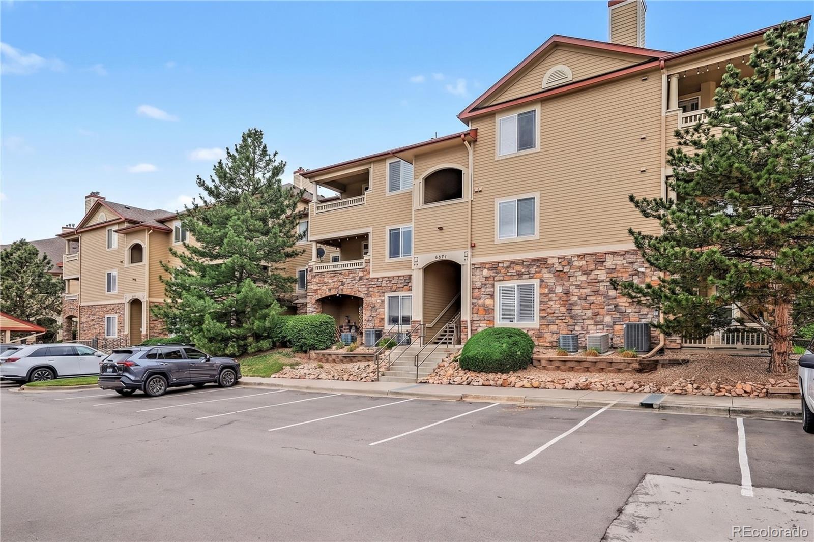 8457 S Hoyt Way Littleton CO 80128