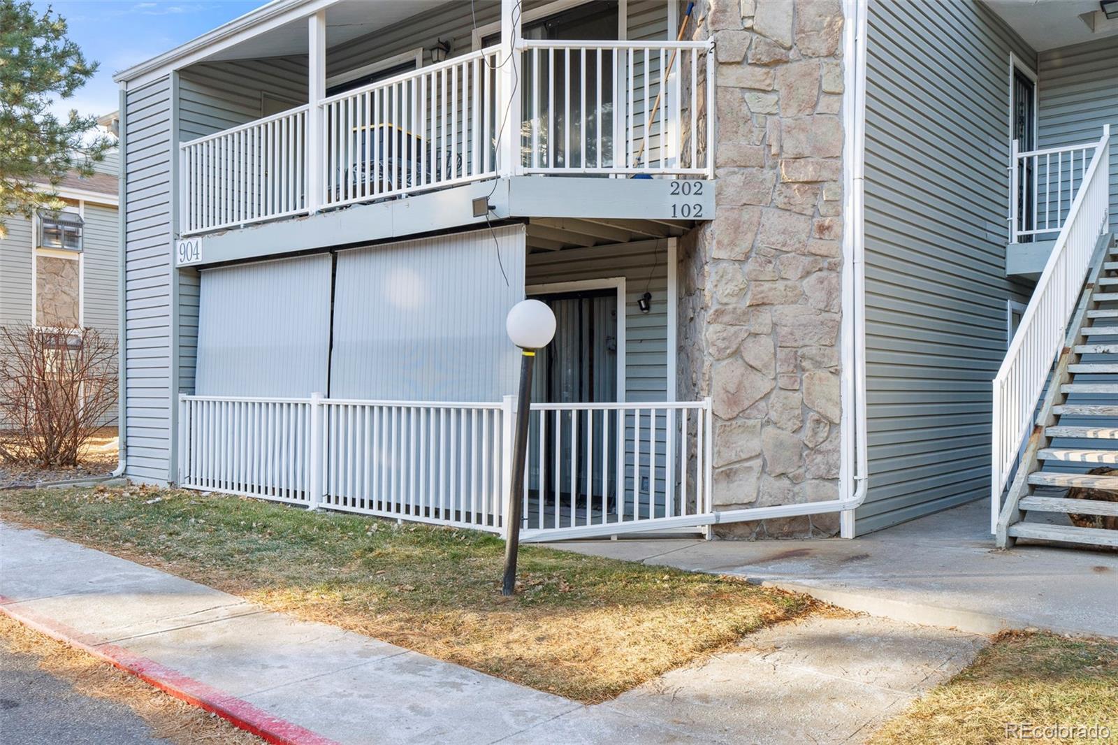 904 S Walden Way Aurora CO 80017