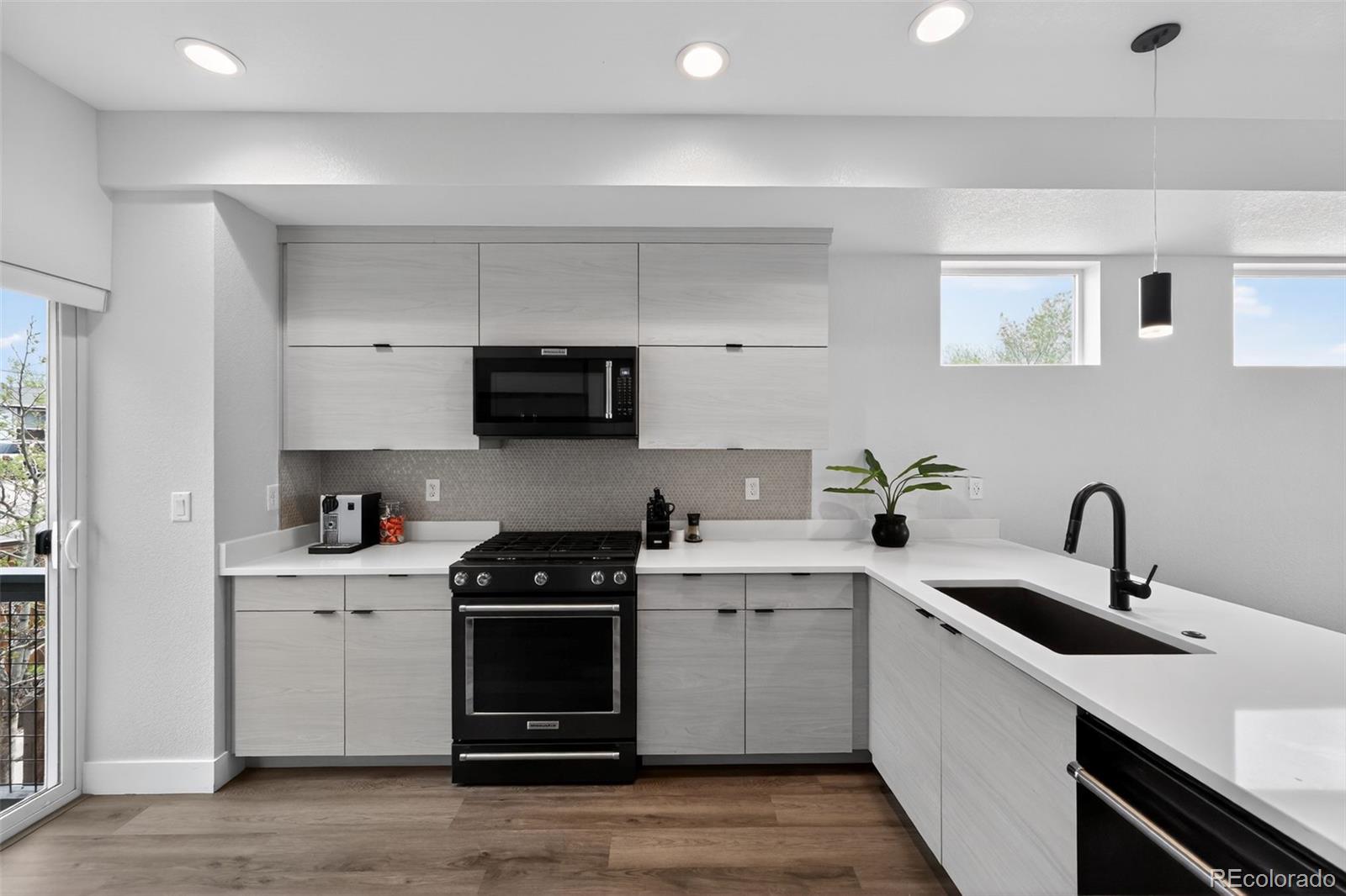 3401 W 63rd Place Denver CO 80221