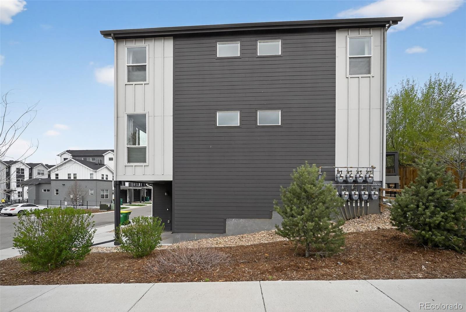 3401 W 63rd Place Denver CO 80221