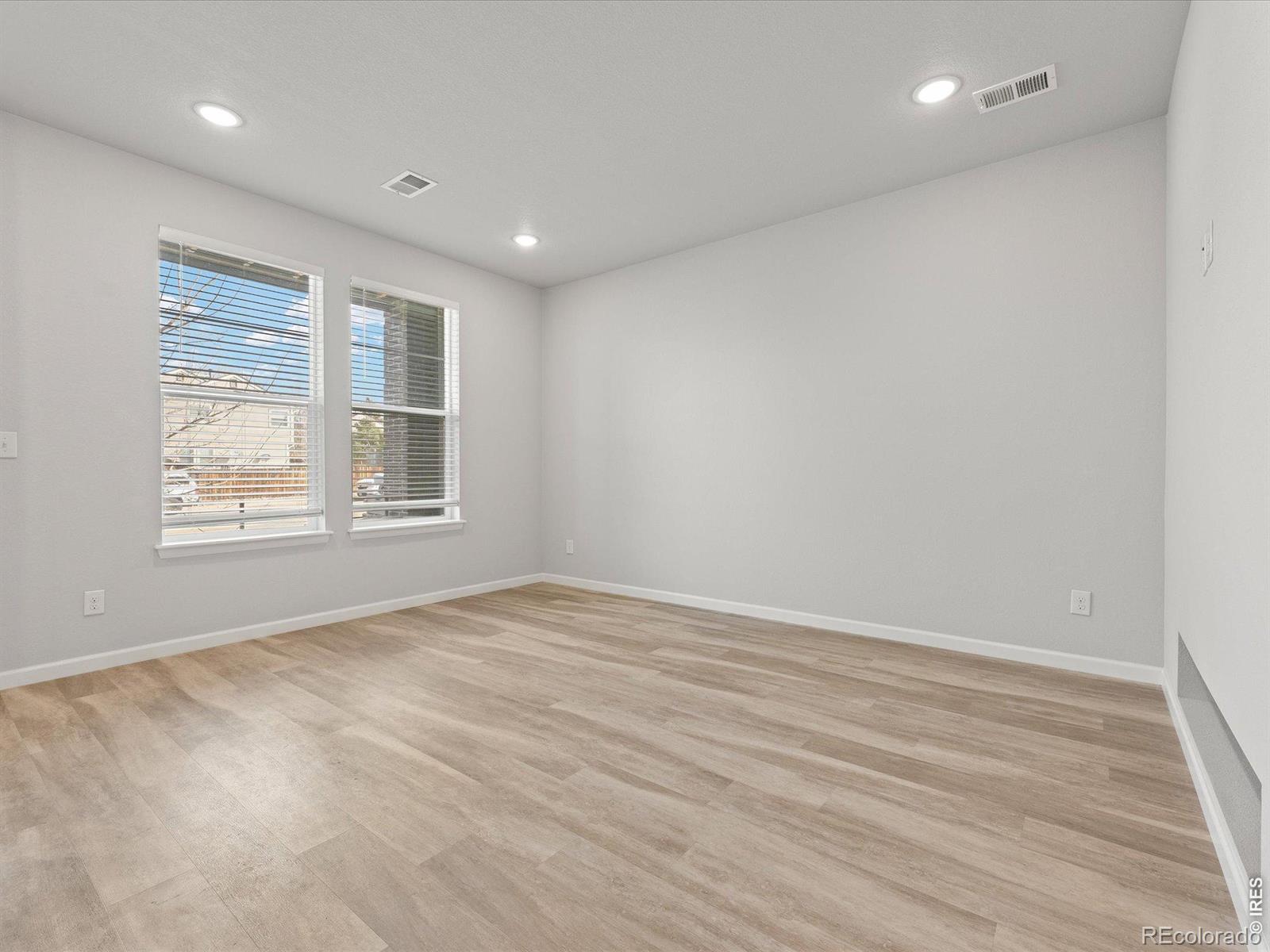 14952 E Belleview Avenue Aurora CO 80015