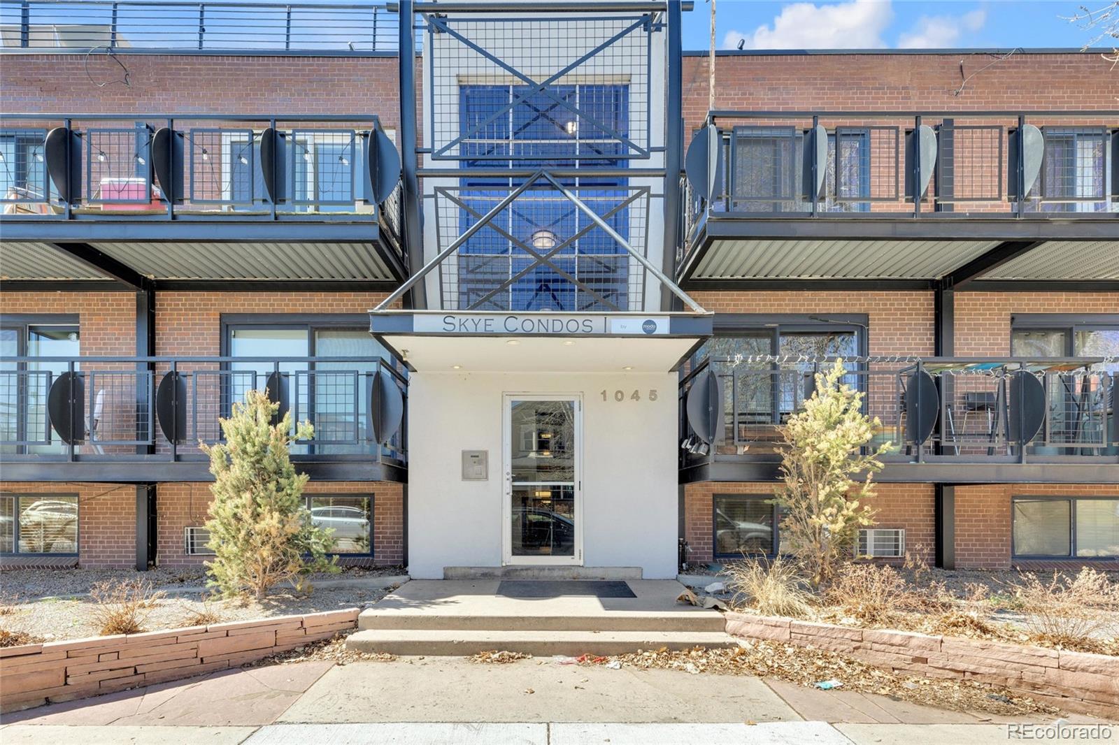 1045 N Clarkson Street Denver CO 80218