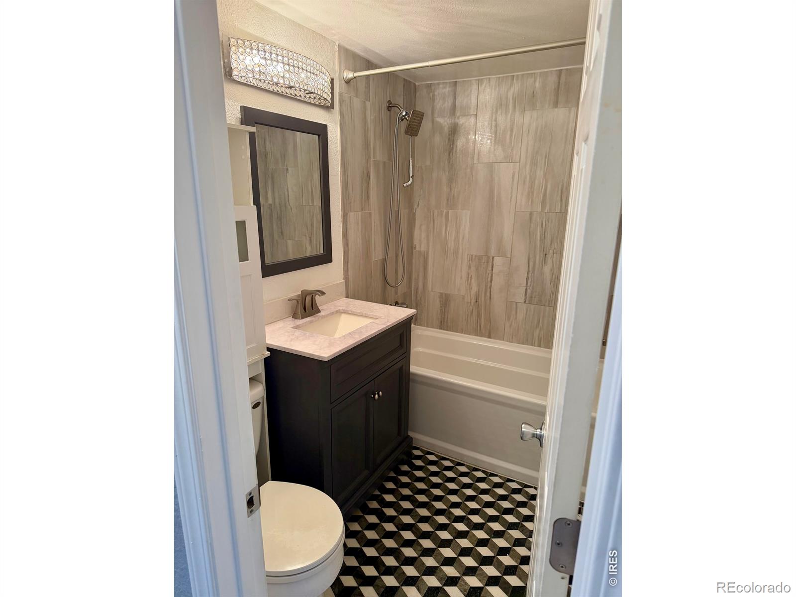 6524 W 14th Lakewood CO 80214