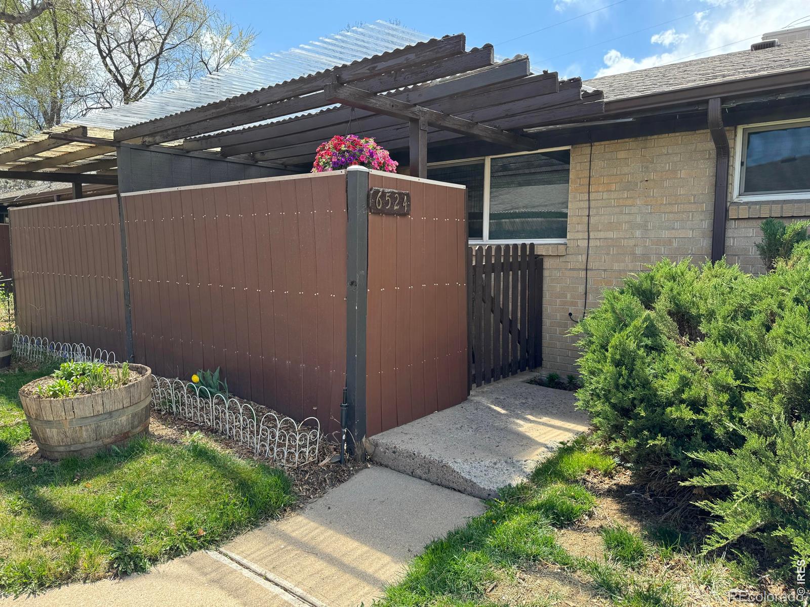 6524 W 14th Lakewood CO 80214