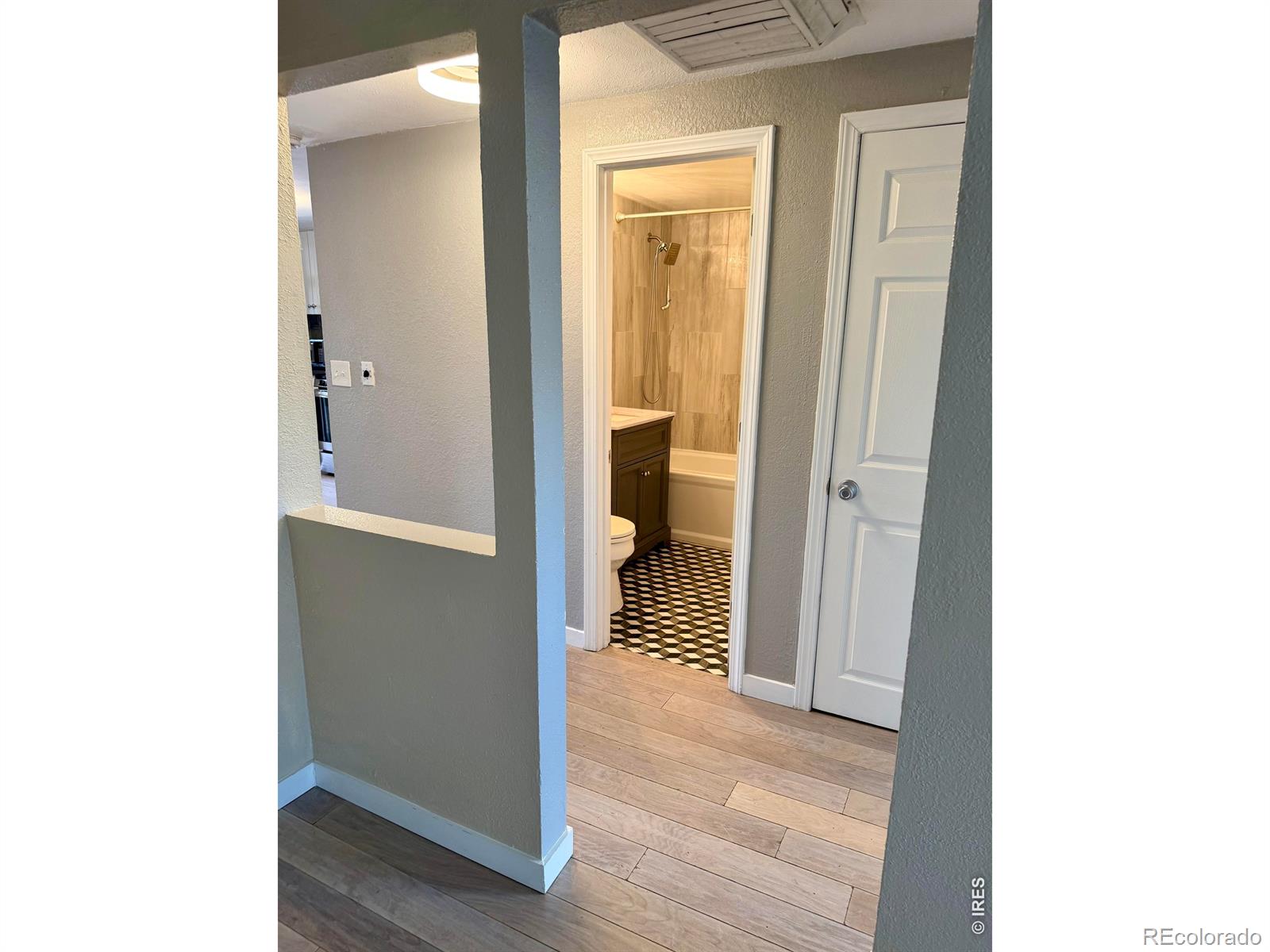 6524 W 14th Lakewood CO 80214