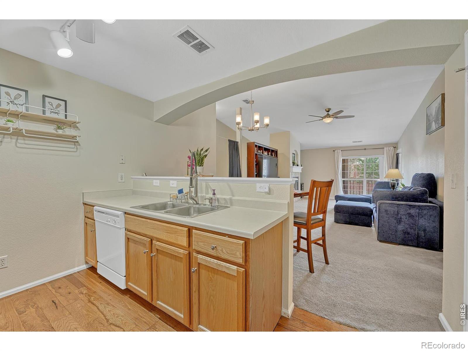4251 S Blackhawk Circle Aurora CO 80014