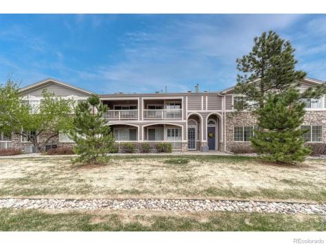 4251 S Blackhawk Circle Aurora CO 80014