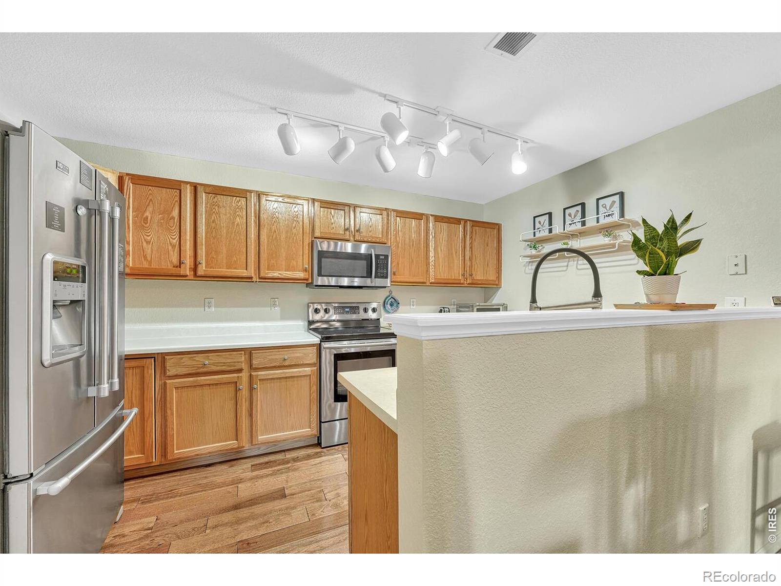 4251 S Blackhawk Circle Aurora CO 80014