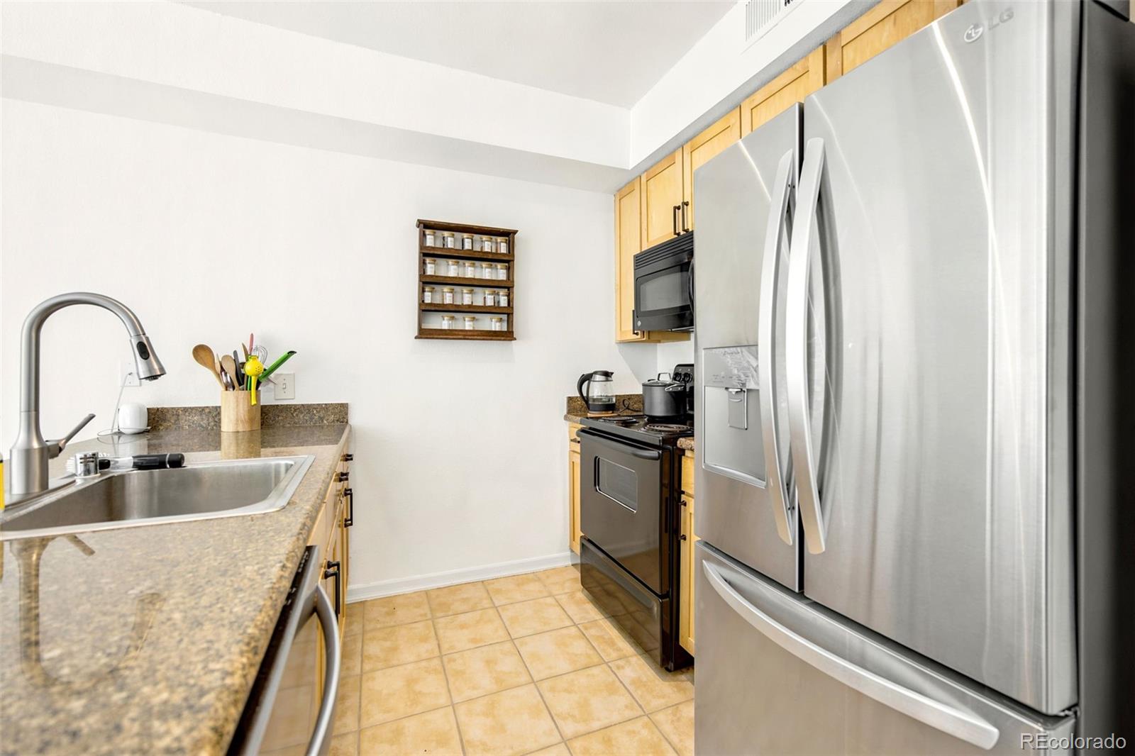 1623 Saint Paul Street Denver CO 80206