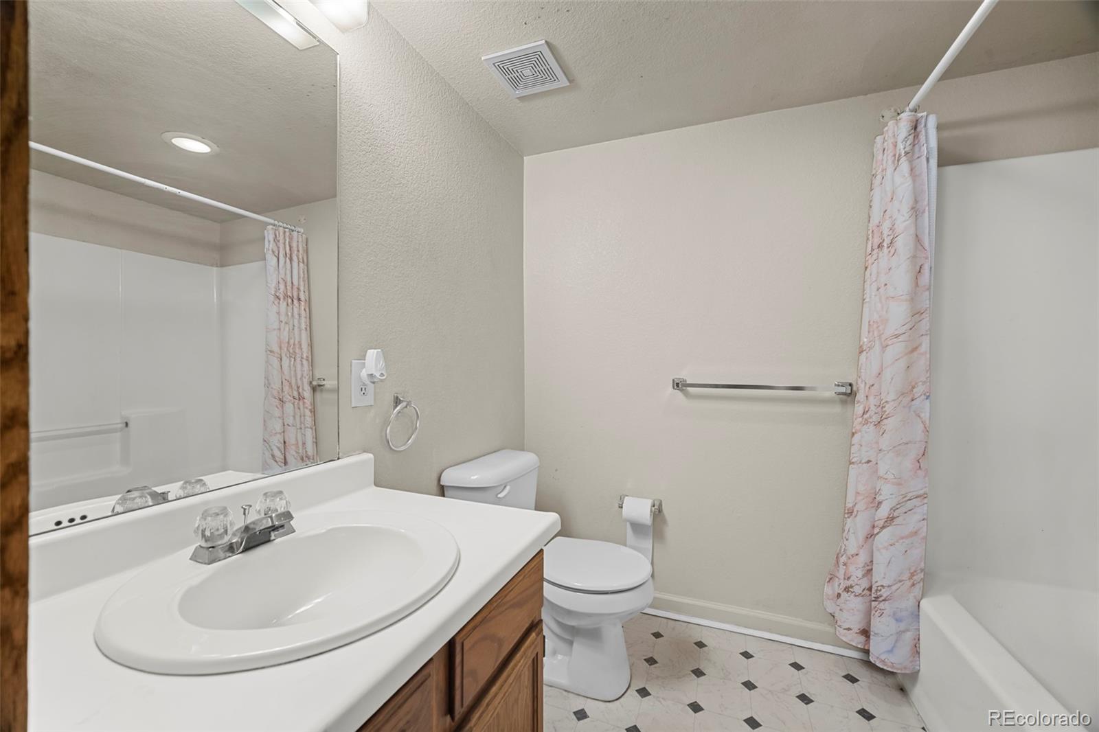 2856 17th Avenue Greeley CO 80631