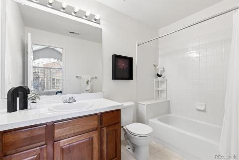 8391 Stonybridge Circle Highlands Ranch CO 80126